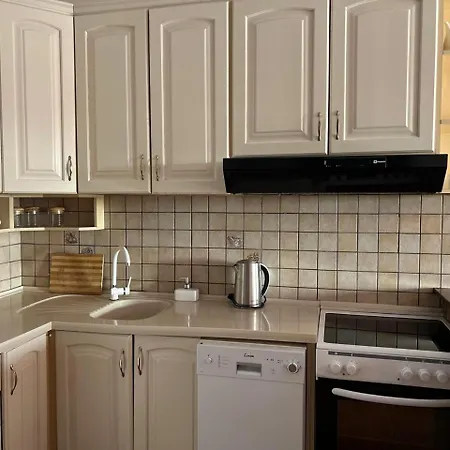 Apartman Golden Hour